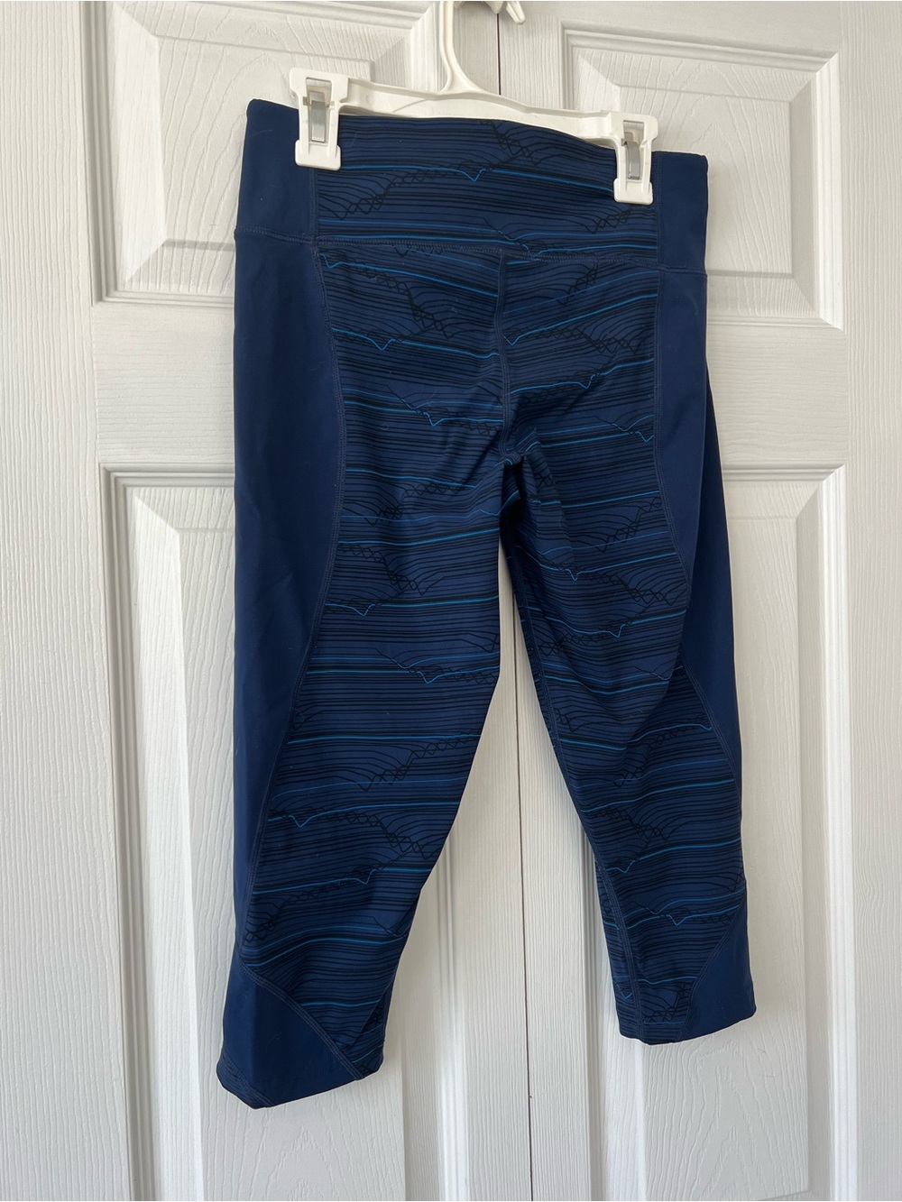 2XU Navy Blue Patterned Leggings - Picture 4 of 4